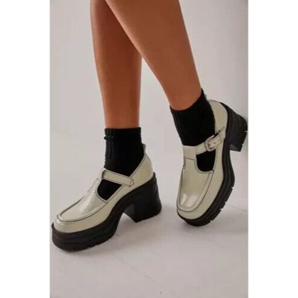 FREE PEOPLE Size 8 Womens Mayla Mary Jane Platform Heels White Patent Leather - Picture 1 of 8